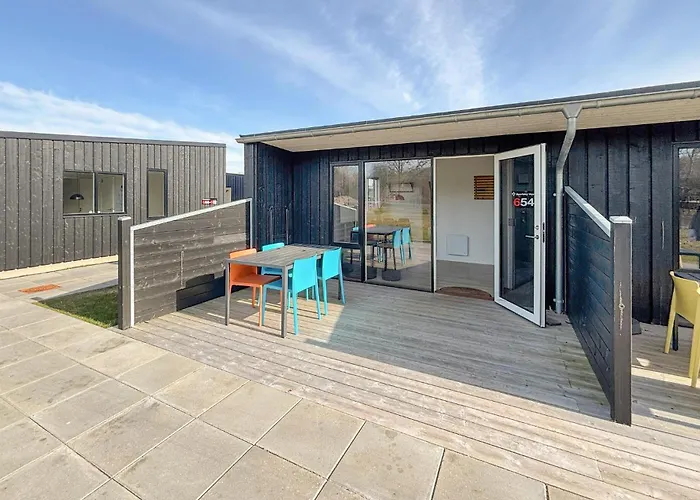 2 Bedroom Cozy In Apartamento Vejen